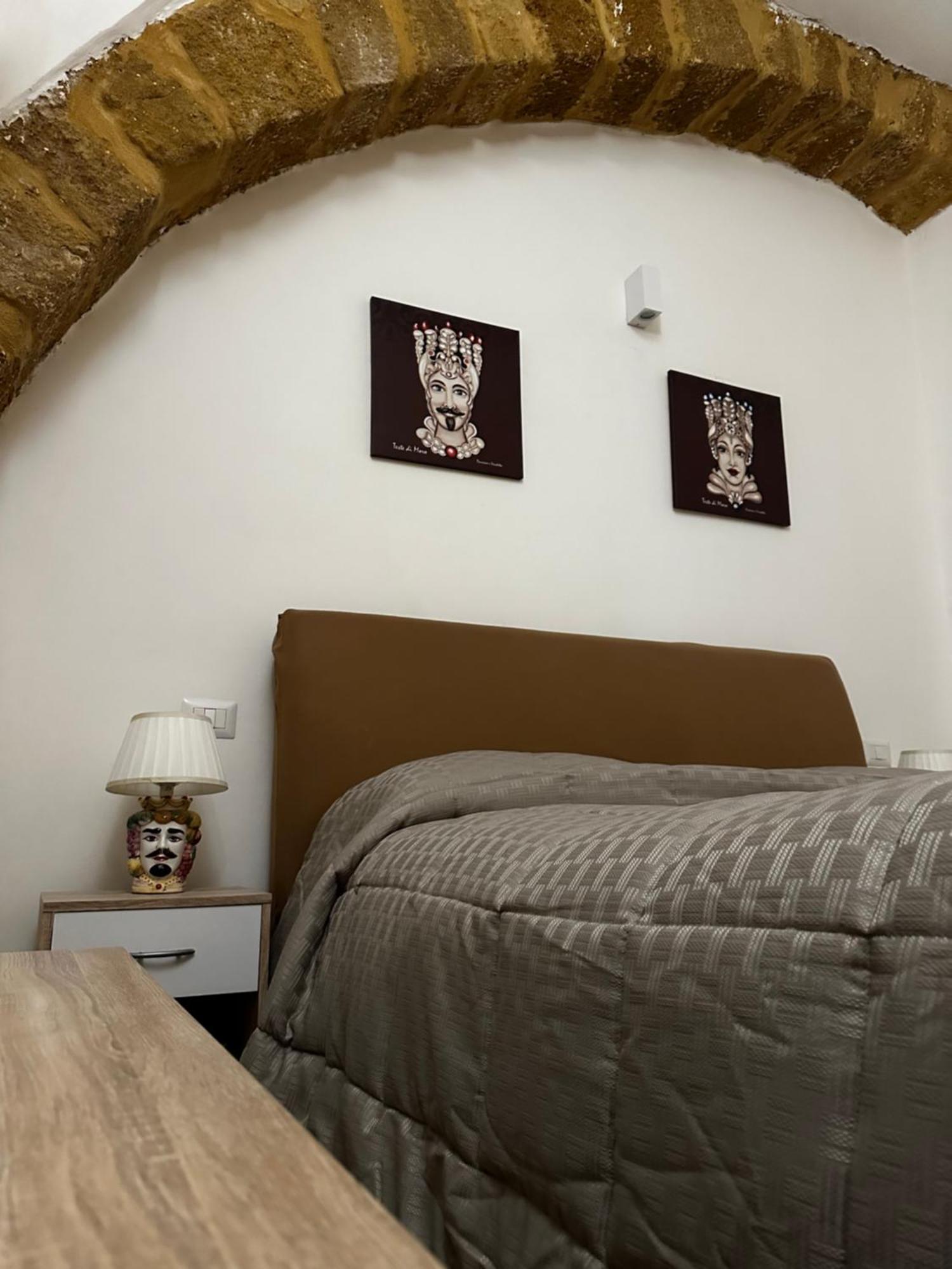 O Munti Rooms Agrigent Exterior foto